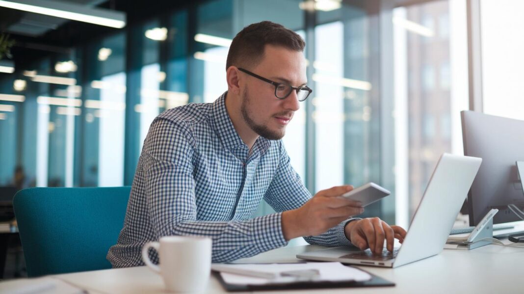 E-commerce Demand Forecasting: Smart Strategies For Growth